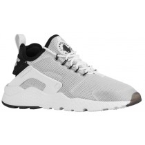 Nike Air Huarache Run Ultra Femmes sneakers blanc/noir XBX596