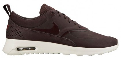Nike Air Max Thea Femmes chaussures de sport marron/bordeaux VUK457