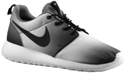 Nike Roshe One Hommes sneakers noir/blanc DSU935