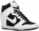 Nike Dunk Sky Hi Femmes baskets noir/blanc UBY434